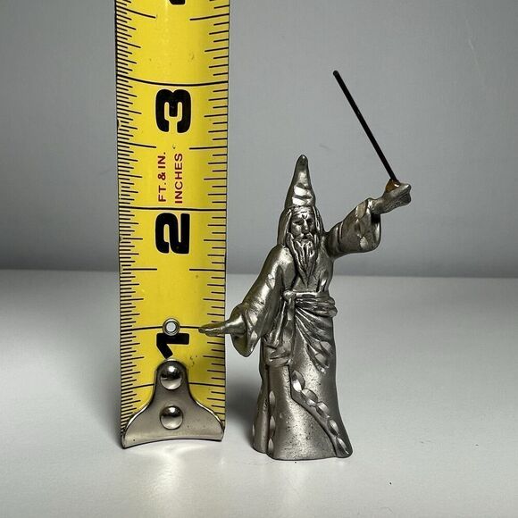 Cuter 1985 3” Pewter Wizard Casting A Spell With Wand D & D Dungeon And Dragons - Picture 5 of 5